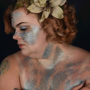 Meet your Posher, Lexi